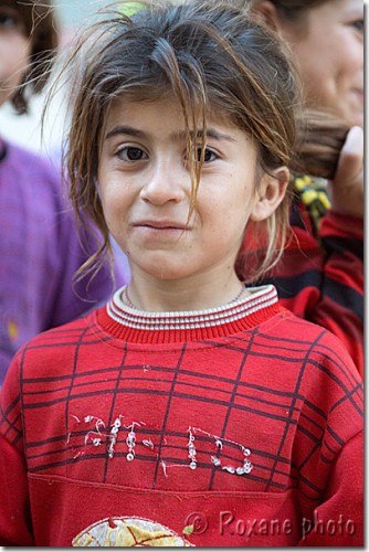 Petite Yézidie du Sinjar réfugiée au Centre Lalesh de Duhok