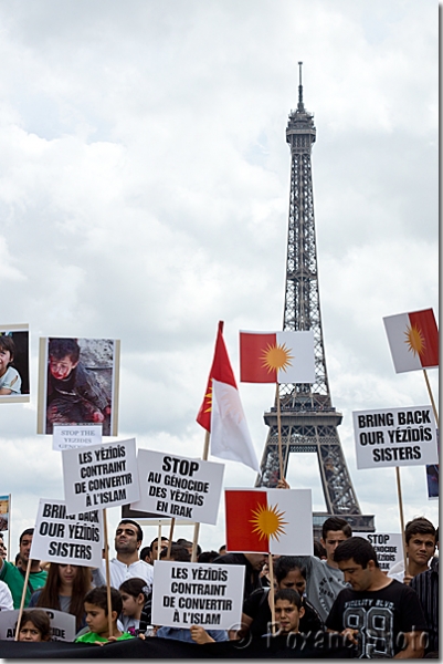 Stop au génocide des Yézidis - Stop the genocide of the Yazidis - Trocadéro - Paris