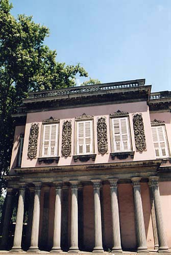 besiktas_dolmabahce_palaisannexe01