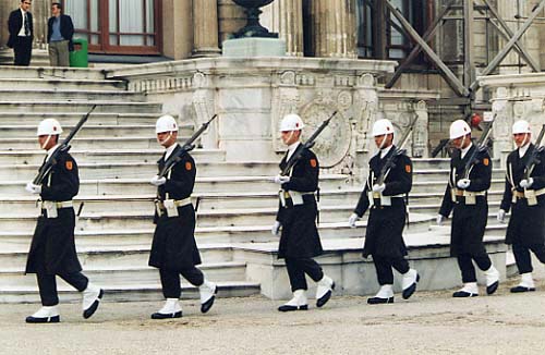 besiktasdolmabahce_03garde02