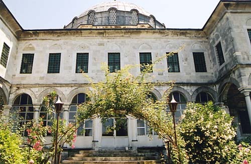 beylerbeyi_villagehamidievvecamii02