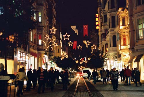 galatasarayistiklal_rue01