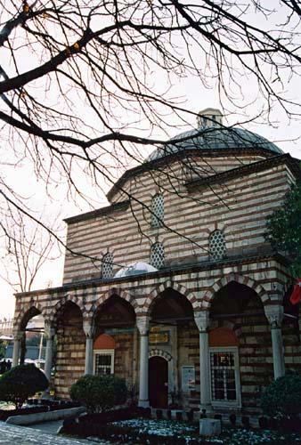 sultanahmet_hammamroxelane01