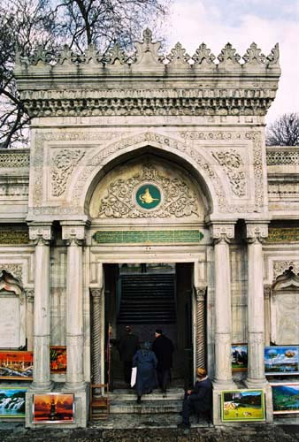 aksaray_pertevniyalvalidesultancamii04 