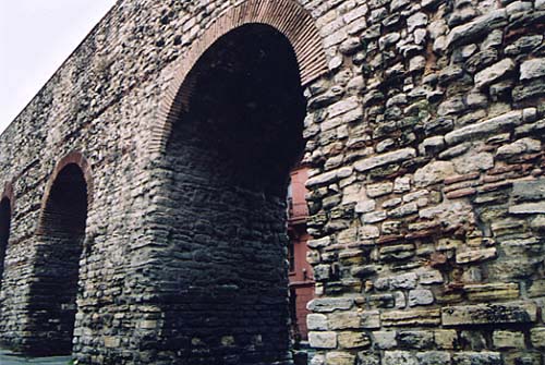 zeyrek_aqueducdevalens02