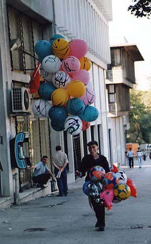 fatih_vendeurballons01a